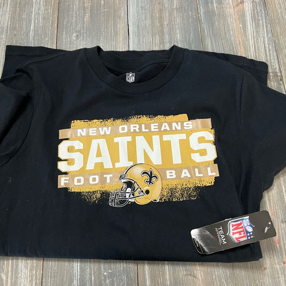 New Orleans Saints shirt